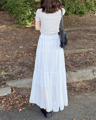 Striped short-sleeved off-shoulder T-shirt