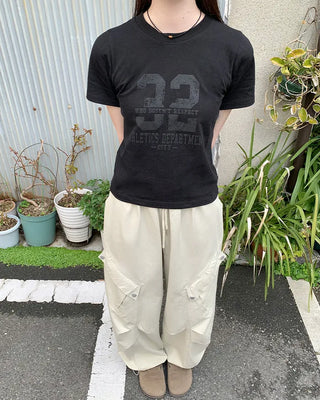 Cargo pants with elastic waistband and drawstring