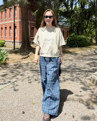 Cut-off hem sweat half-length T-shirt