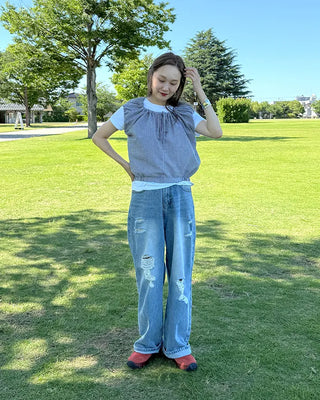 Vintage distressed denim pants