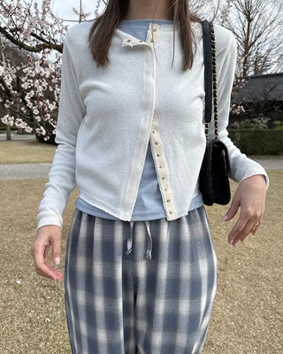 Basic long-sleeved T-shirt