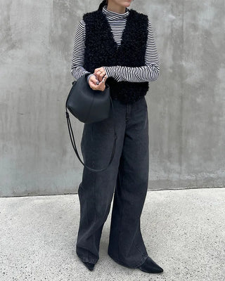 Striped half-turtleneck cut and sew