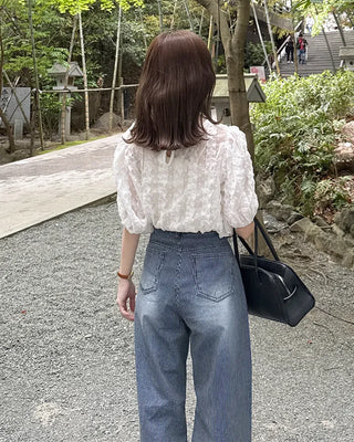 Seersucker frill short-sleeved blouse