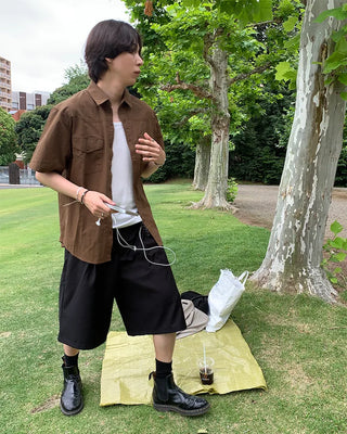 (Unisex) Back-strap Bermuda shorts