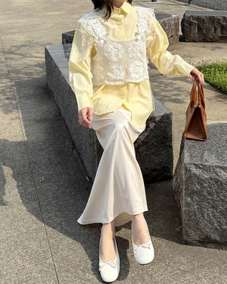 Pastel-colored basic shirt