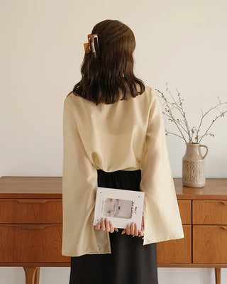 (ORIGINAL) Round Collar Button Sheer Blouse