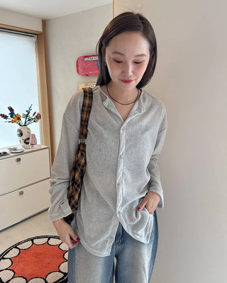 Simple black necklace