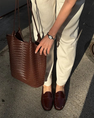 Round-toe simple loafers