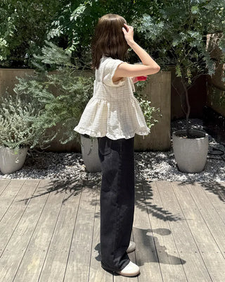Two-way check sleeveless blouse