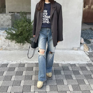 Knee-ripped denim pants