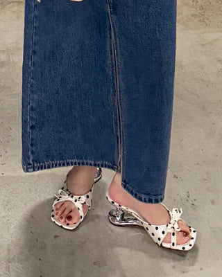 Square-toe ribbon polka dot sandals