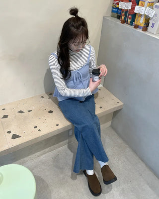 Patch pocket denim pants
