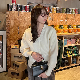 Basic 3-Button Cardigan
