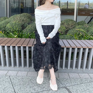 Ribbon Point Open Shoulder T-Shirt