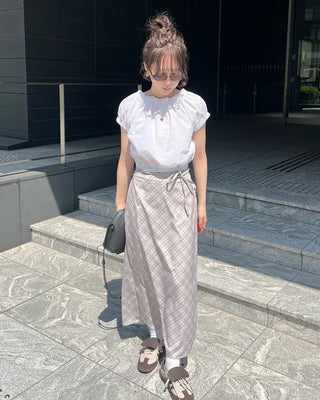 Checked long skirt
