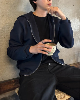 Standard fit hooded zip-up