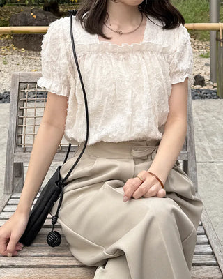 Lace short-sleeved blouse