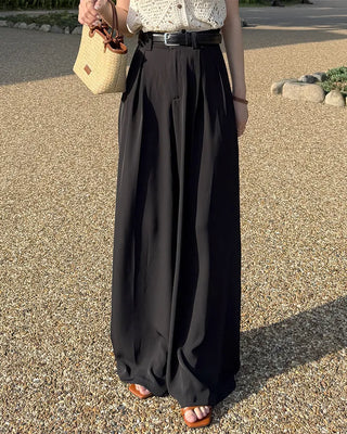 Wide pintuck belted slacks