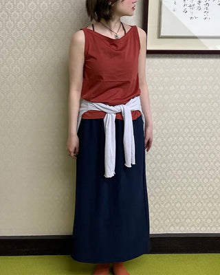 Elastic waist ribbed long skirt