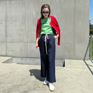 String stripe slacks