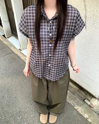 Checkered short-sleeved shirt