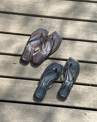 Simple design sandals