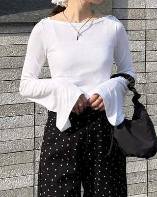 Boat neck slick point T-shirt