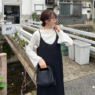 Boat neck knit
