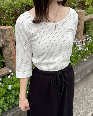 Round neck polka dot half-sleeve shirt