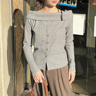 Off-shoulder button knit