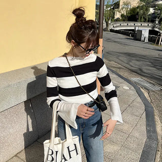 Boat neck knit