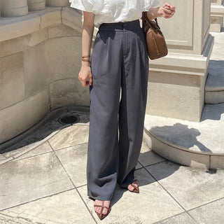 Two-button basic fit slacks