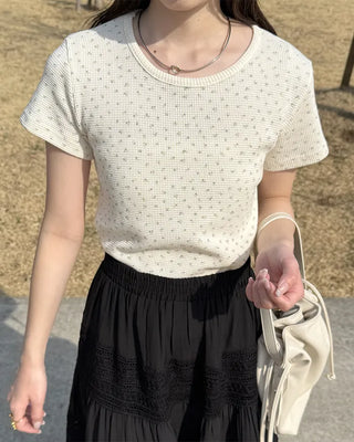 Flower pattern T-shirt