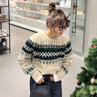Nordic pattern knit