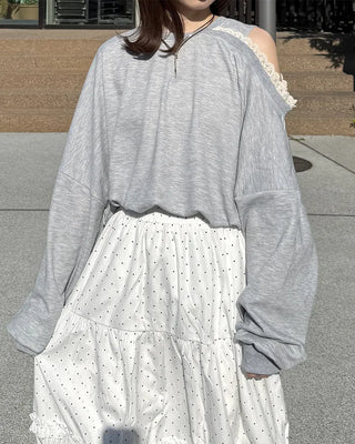 Lace Shoulder Point Sweatshirt