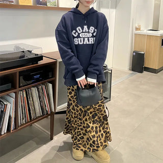 Leopard print long skirt