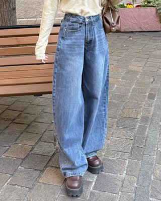 Wide vintage wash denim pants