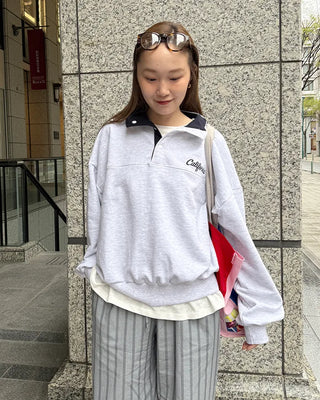 High-neck half-button sweatshirt