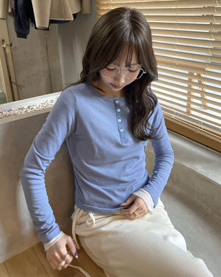 Half-button T-shirt
