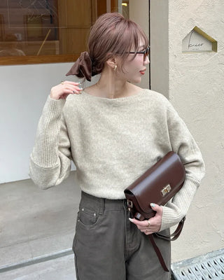 Classic boat neck knit