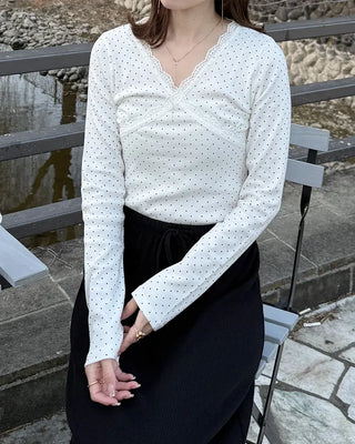 Dot Lace Point V-Neck Long Sleeve T-Shirt