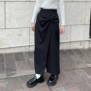 Twist strap skirt