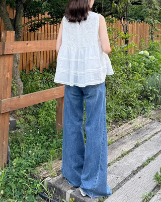 Slit detail denim pants