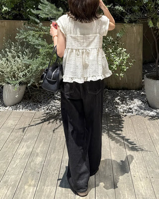 Two-way check sleeveless blouse