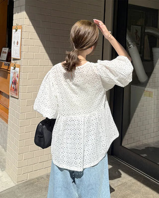 Balloon puff punching blouse