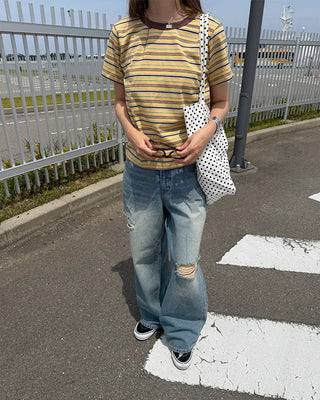 Multi-stripe half-sleeve T-shirt