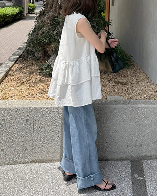 Semi-bootcut denim pants