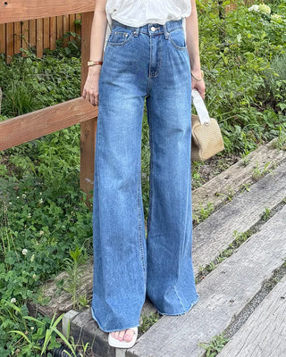 Slit detail denim pants