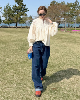 Jacquard lace balloon flare blouse
