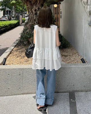 Semi-bootcut denim pants